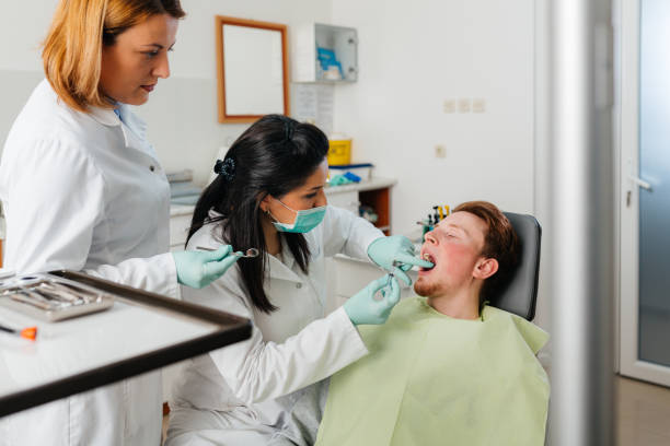 Best Emergency Dentist for Knocked-Out Tooth in West, TX